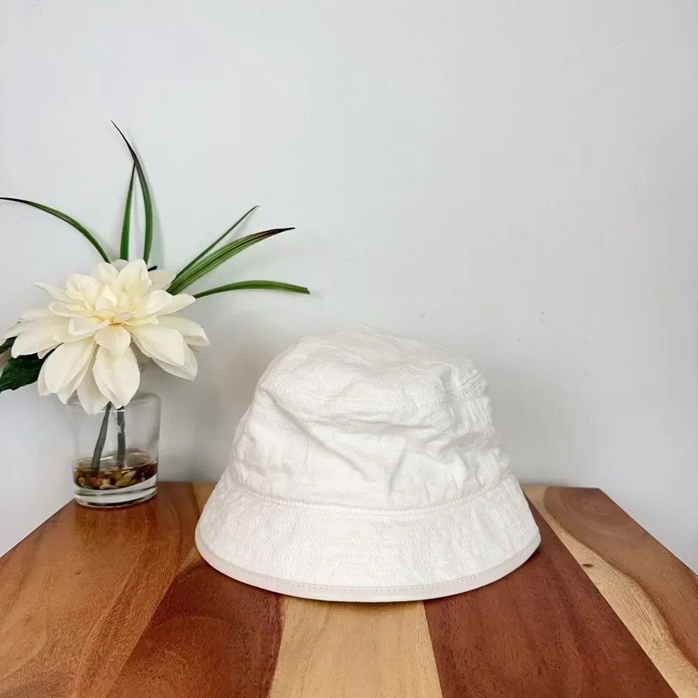 NWT‎ Coach Signature Jacquard Bucket Hat